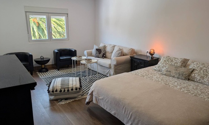 Los Portales Apartment | Vacation 'Bastion Del Drago - 5' with Mountain View, Shared Terrace and Wi-Fi