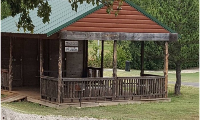 Sulphur Cabin | Vacation Cabin at Lake of the Arbuckles