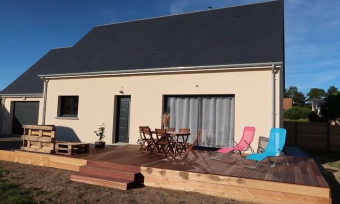 Barneville-Carteret House | Vacation home Océane by Interhome