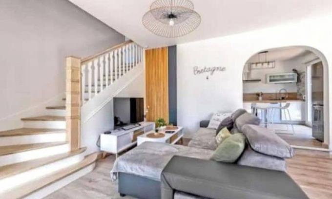 Fouesnant Villa | Vacation home 800 m from the sea and a few steps from the Mousterlin Marshes