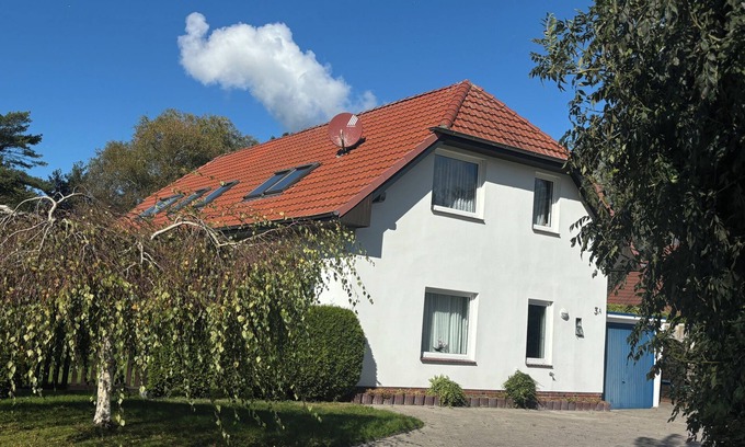 Butjadingen Apartment | Vacation home Küstennebel directly by the sea