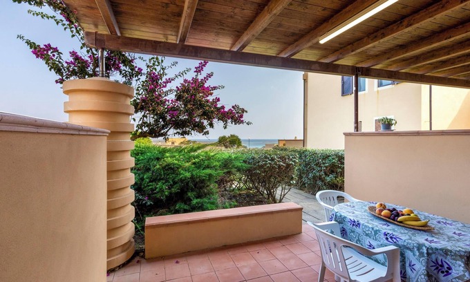 La Pelosa House | Vacation Home "Pergola 708" a few meters from the Beach with A/C & Private Terrace