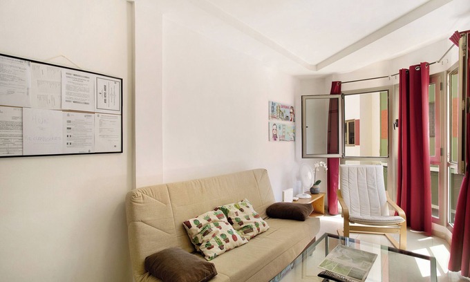 Telde House | Vacation Home 'Residencial Sol Suite' with Private Terrace, Balcony and Wi-Fi