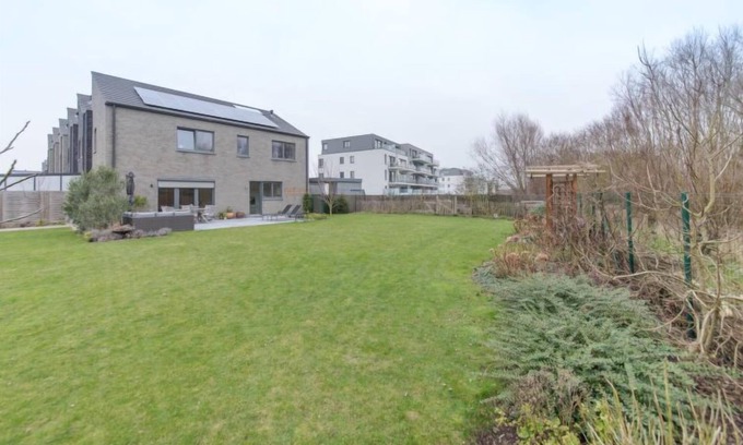 Bredene House | Vacation home Vicognezicht in Bredene - 6 persons, 3 bedrooms