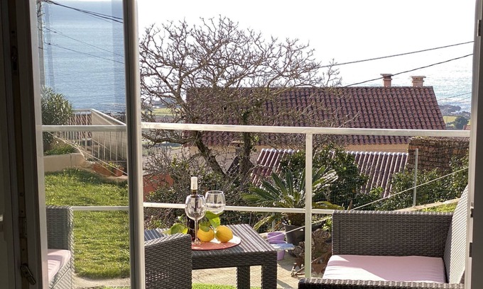 Oia Apartment | Vacation in nature between the mountains and the sea