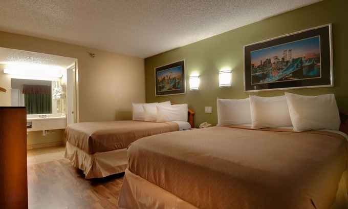 Oildale Hotel | Vagabond Inn Bakersfield North