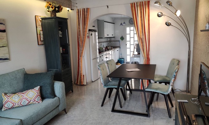 Quesada House | Vakantiewoning met Gemeenschappelijk Zwembad