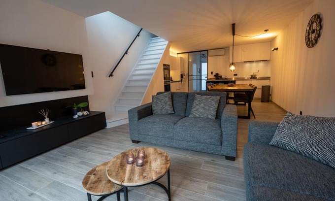 Tongeren House | Vakantiewoning Xalot