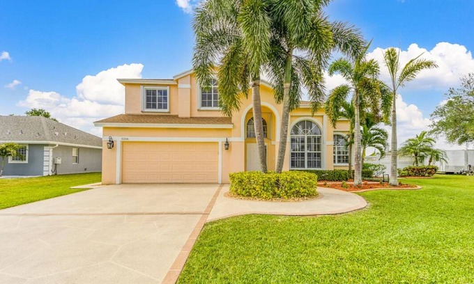 Port Saint Lucie House | Valencia Palms