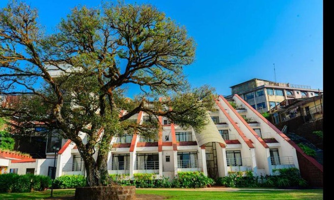 Mahabaleshwar Resort | Valley View Beacon Resort
