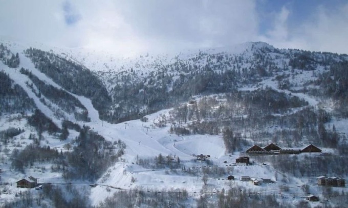 Valmeinier Ski Chalet | Valmeinier Village : Studio 5 Couchages, Rénové fin 23, à 20 m des Télésièges