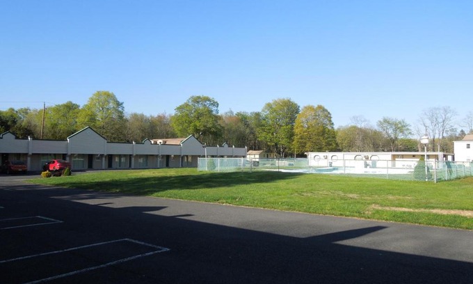 East Stroudsburg Hotel | Value Inn East Stroudsburg