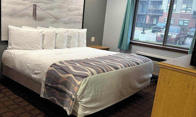 Sun Prairie Hotel | Valued Stay Sun Prairie