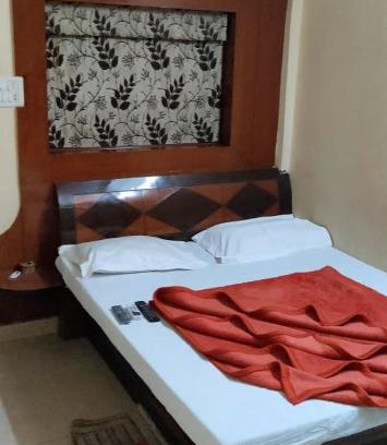 Hoshangabad House | Vamoose Balaji Inn