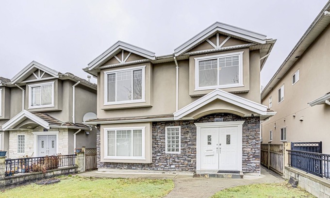 Hastings House | vancouver cozy home 2br for 1-4 peoples 10mins to DT