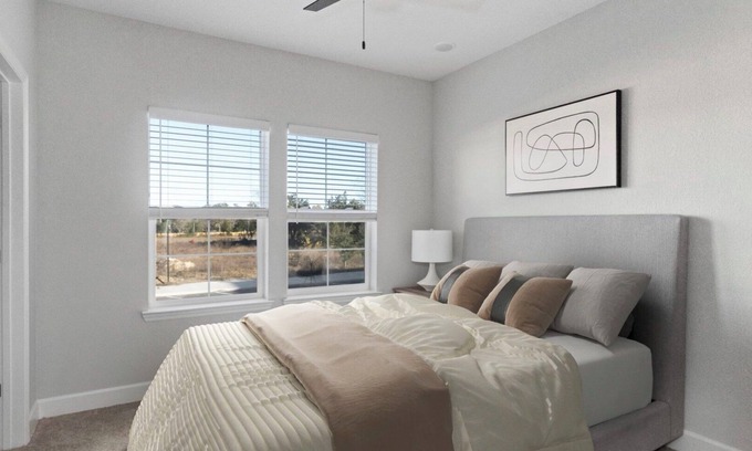 Newberry Apartment | Vanguard 2BD 7 - Two Bedroom Apartment, Sleeps 4