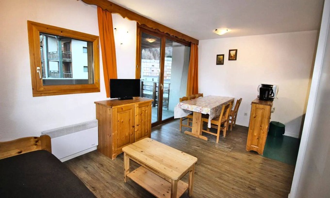 Villarodin-Bourget Apartment | Vanoise Chalets - VANOISE-CV3103 COTTLES