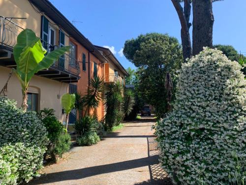 Vezzano Ligure Hotel | Vara Self Check in Private Parking
