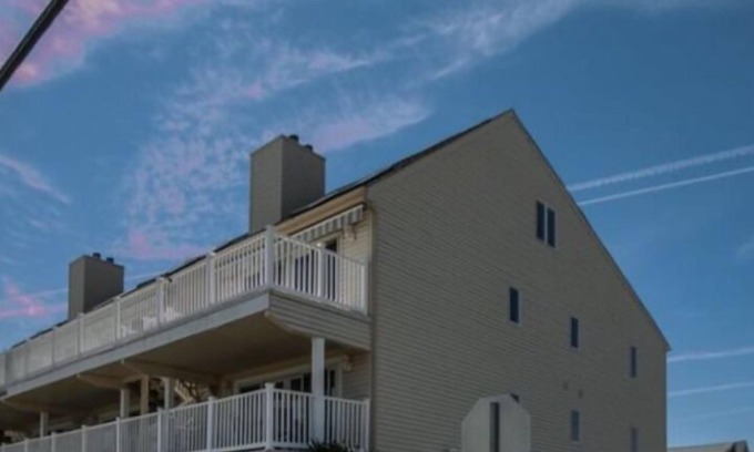 North Wildwood Condo | Vast Ocean Views at 15th Street Beach