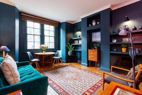 Hoxton Apartment | Veeve - Hoxton Hideaway