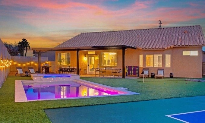 North Las Vegas House | Vegas Group 6BD Pickleball, Pool, Movie Room, More