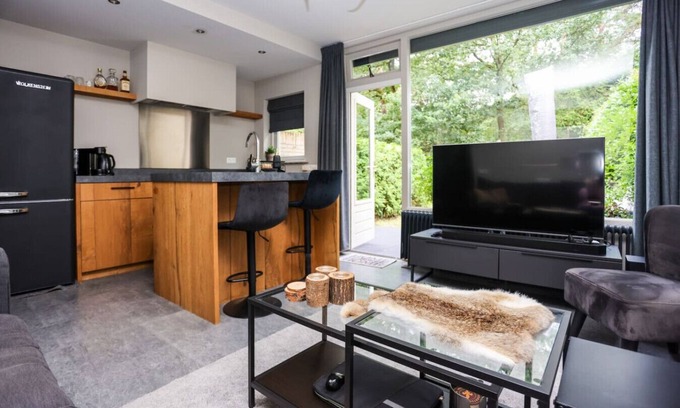 Otterlo Apartment | Veluwe Natuurhuisje voor 2 personen I Luxe keuken
