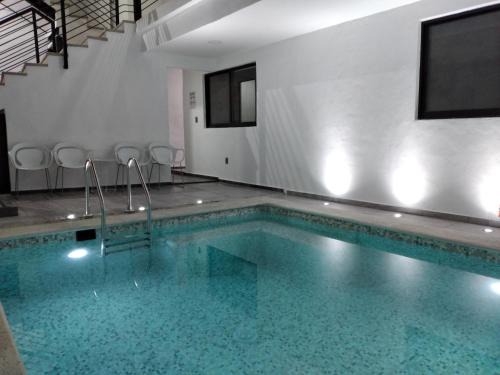 Diaz Ordaz Apartment | Venecia 262
