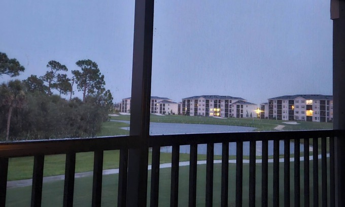 Venice Condo | Venice Florida's Wellen Park Golf Country Club Spacious 2/2 Condo Monthly Rental