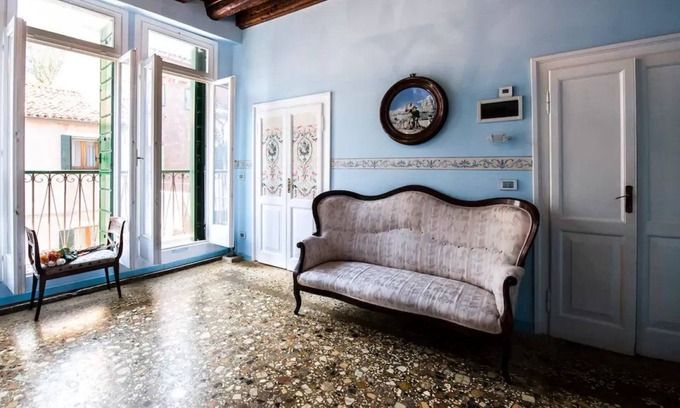Castello Apartment | VENICE GIARDINI BIENNALE APARTMENT M0270422099