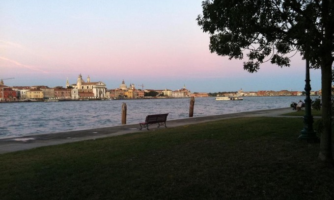 Molina Bed & Breakfast | Venice Home