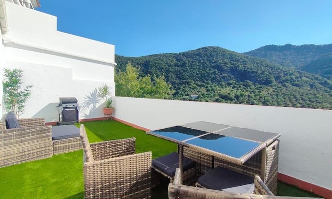 Benamahoma Apartment | Ventana al Albarracin