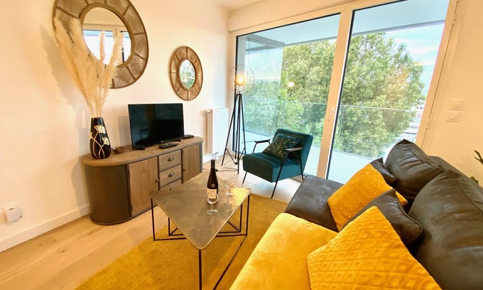 Port of Caen Apartment | Venus YourHostHelper