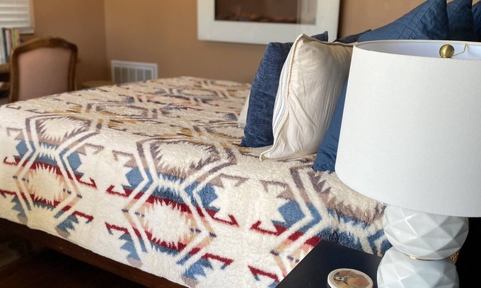 Kanab House | Vermilion Oasis a Hikers Heaven
