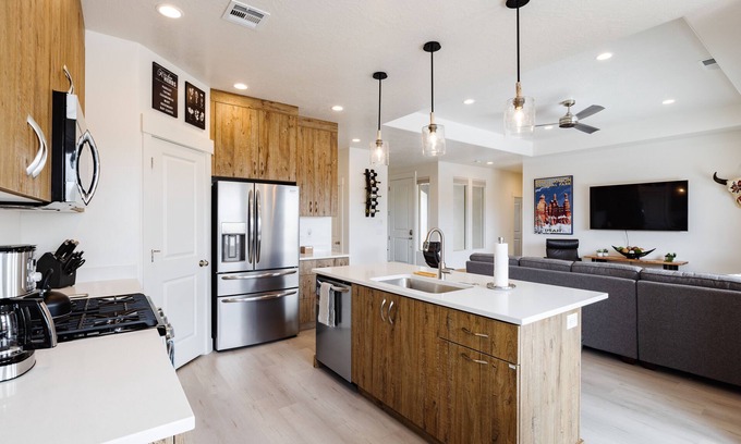 Apple Valley House | Vermillion Villa | A Desert Escape