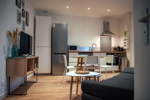 Vernon Apartment | Vernon, Le Pacia