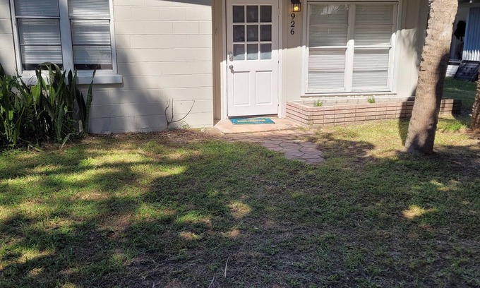 Vero Beach House | Vero Beach Hideaway- 5-minute drive from beach