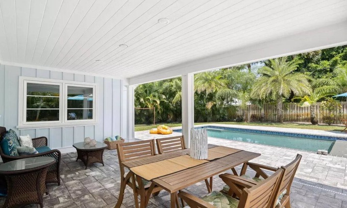 Central Beach House | Vero Beach lifestyle steps to town and beach.