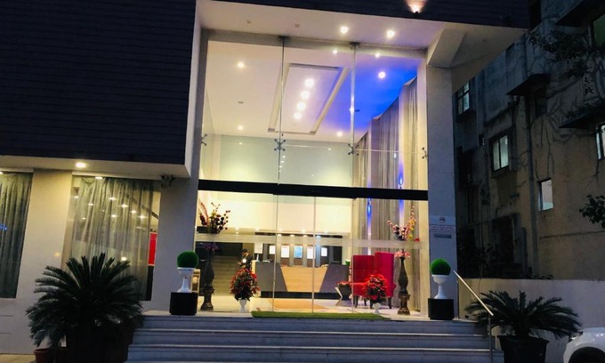 Vadodara Hotel | Veronica Hotel