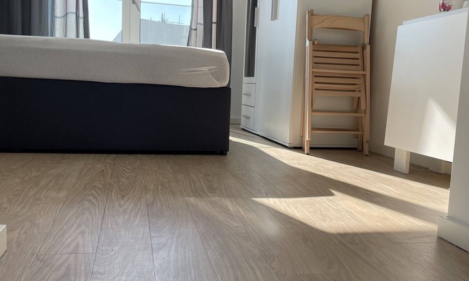 Neukoelln Apartment | Very modern studio apartment right next to the subway station