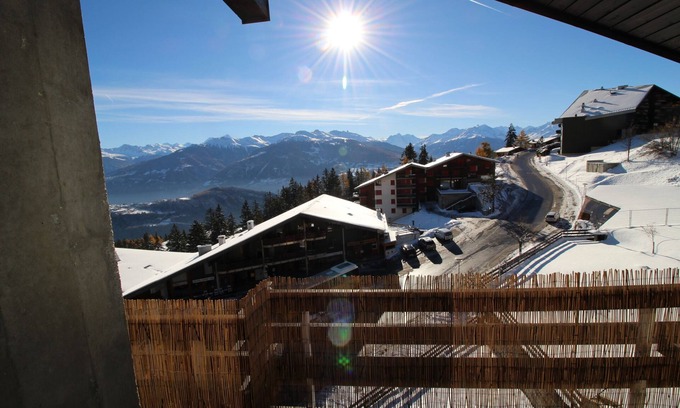 Anzere Apartment | Very nice 4-room flat (max 7 pers., with the studio 9 pers.), renovated, near the cable car with a m