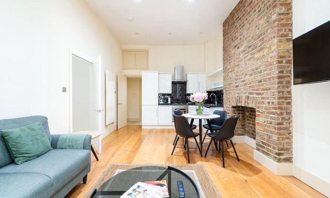 Westbourne Apartment | VESTO Two Bedroom Notting Hill Apartment ARV