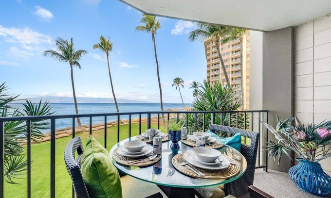 Kahana Condo | VI 206 OceanFront Studio w Pool