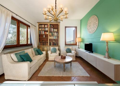 Florence Apartment | Via Bolognese, 238 Firenze - Villa Emma - Il Tuo Soggiorno Immerso Nel Verde
