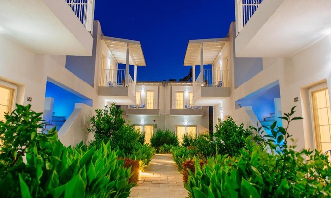 Gundogan Hotel | Via Farilya Hotel