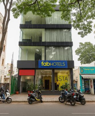 Bengaluru Hotel | Via RLV Green Palace - Nr Kengeri Satellite Town