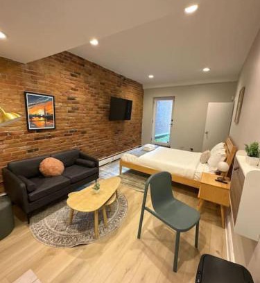 Prudential - St. Botolph Apartment | Vibrant Studio Minutes from Back Bay