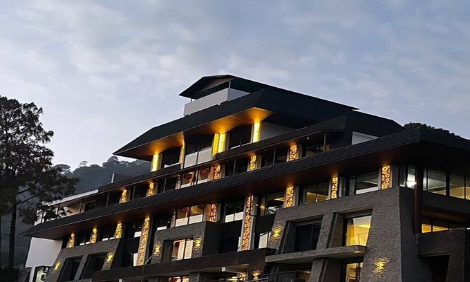 Lansdowne Hotel | Viceroy In The Himalayas, An ALIVAA HOTEL