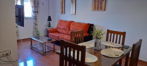 Armilla Apartment | Victoria