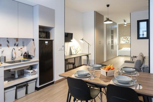 En Corts Apartment | Victoria Inn Apartment