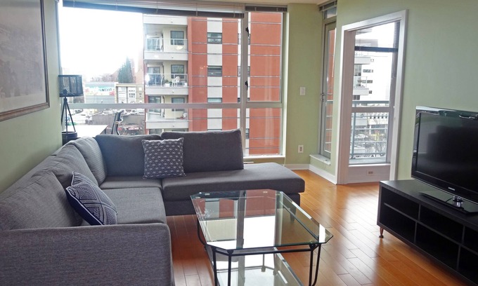 Downtown Victoria Condo | Victoria One Bedroom with City Views